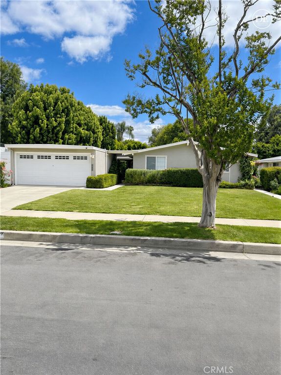 6750 Limerick Avenue, Winnetka, CA 91306