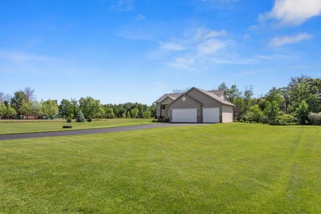 23883 Opal Street NE, East Bethel, MN 55005