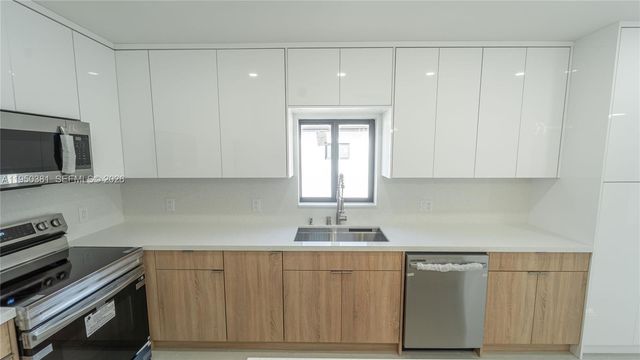 22860 SW 122nd PL, Miami, FL 33170