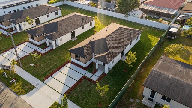 22860 SW 122nd PL, Miami, FL 33170