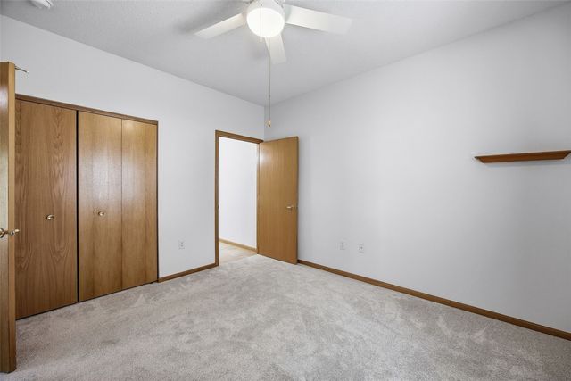1920 Rockford Road SW 20, Cedar Rapids, IA 52404