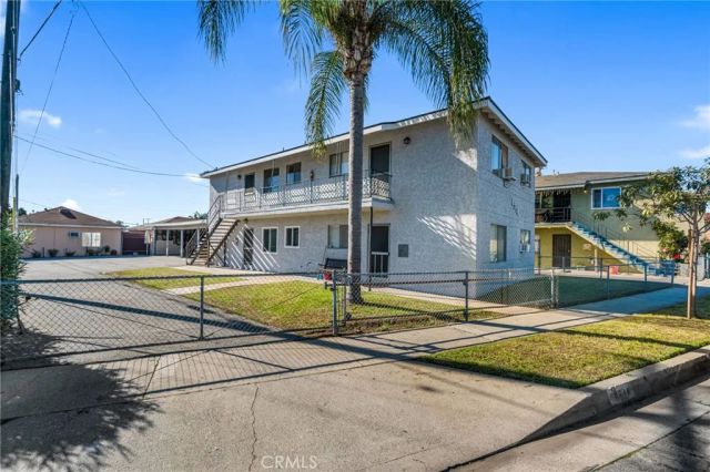 6514 Foster Bridge Boulevard, Bell Gardens, CA 90201