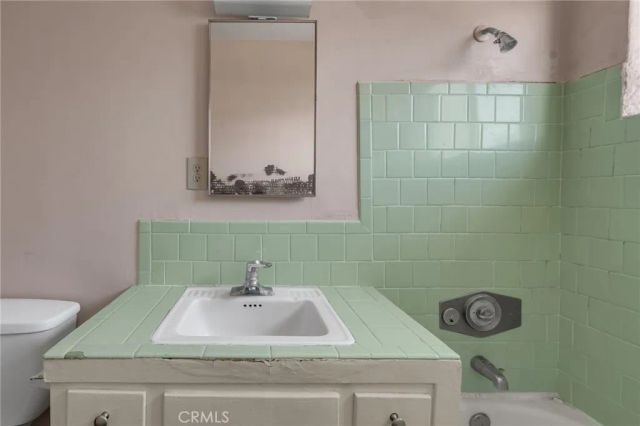 6514 Foster Bridge Boulevard, Bell Gardens, CA 90201