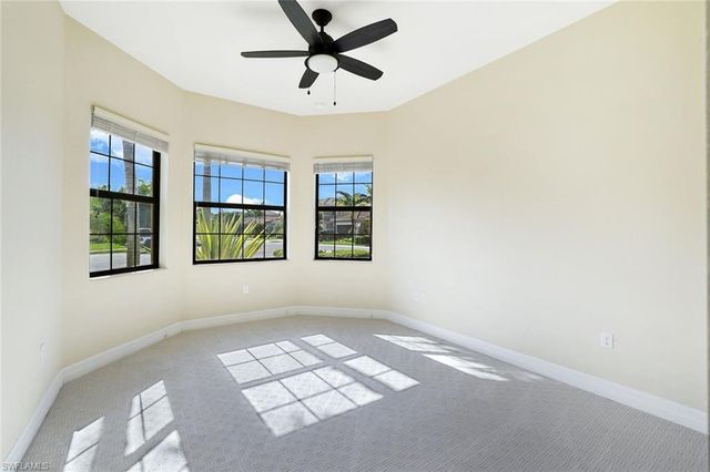 13820 Luna DR, Naples, FL 34109