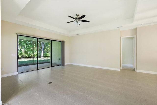 13820 Luna DR, Naples, FL 34109