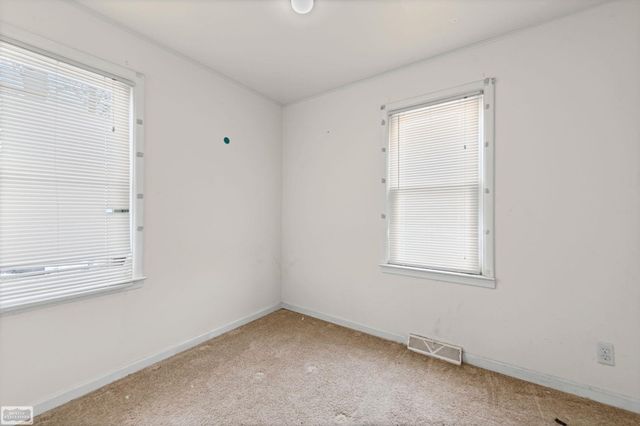 27432 Delton Street, Madison Heights, MI 48071