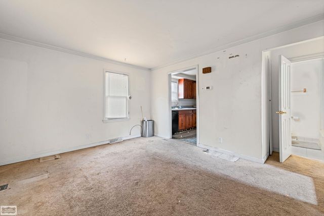 27432 Delton Street, Madison Heights, MI 48071