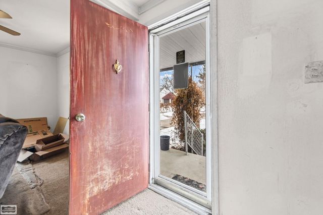 27432 Delton Street, Madison Heights, MI 48071