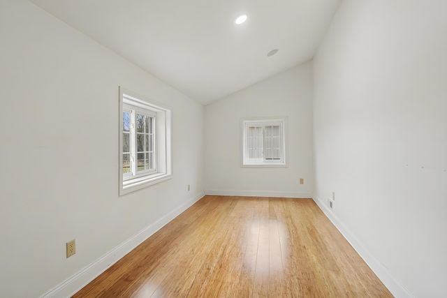 10850 W J Avenue, Oshtemo Twp, MI 49009