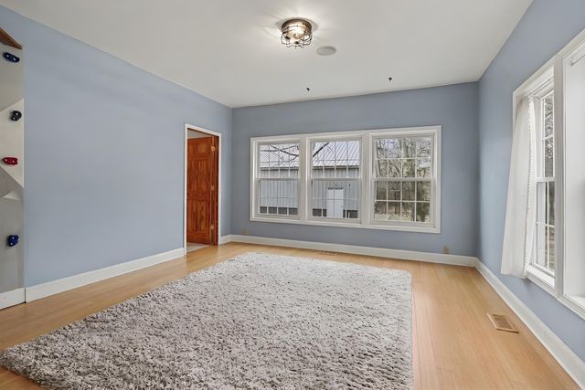 10850 W J Avenue, Oshtemo Twp, MI 49009
