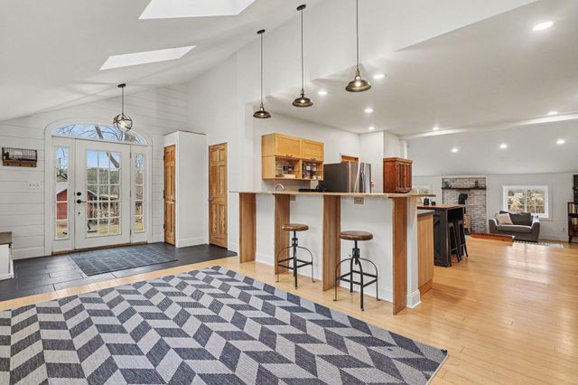10850 W J Avenue, Oshtemo Twp, MI 49009