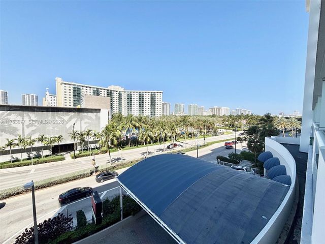 19201 Collins Avenue 338, Sunny Isles Beach, FL 33160
