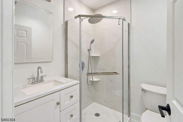 314 Elmwood Ave, East Orange City, NJ 07018