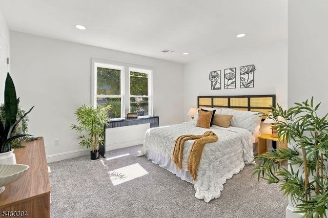 314 Elmwood Ave, East Orange City, NJ 07018