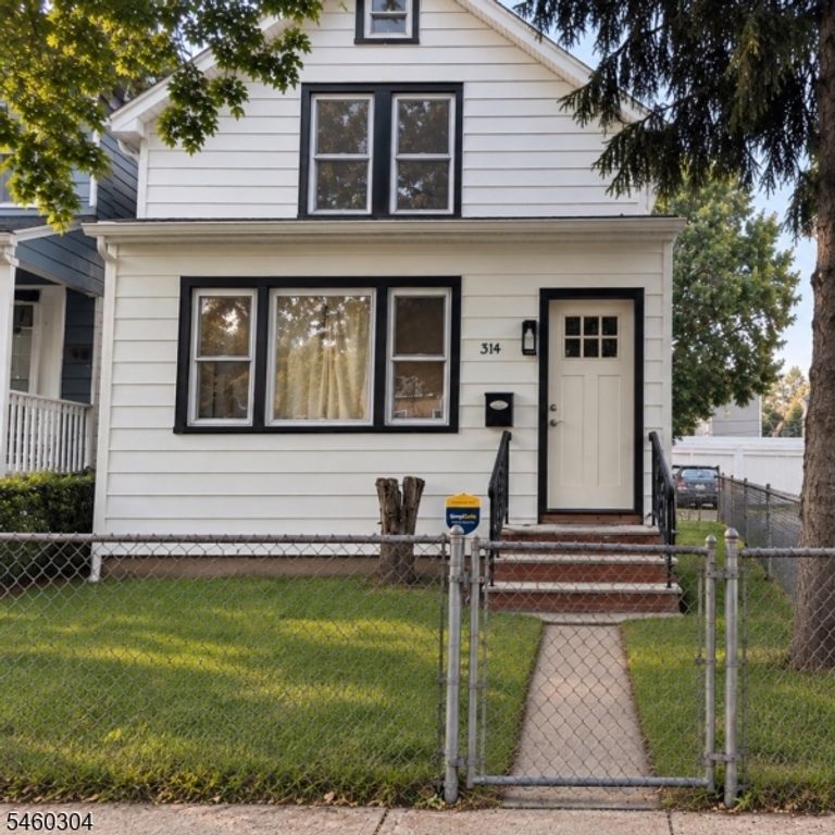 314 Elmwood Ave, East Orange City, NJ 07018