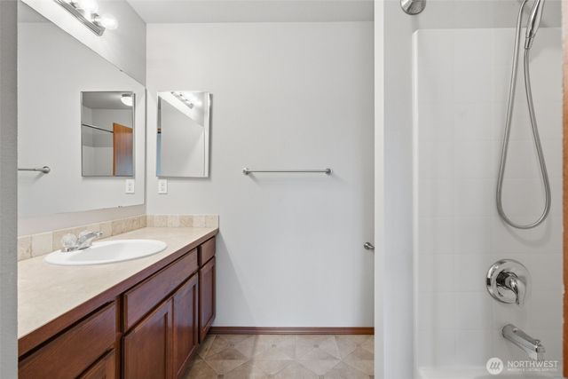 512 Stadium Court, Napavine, WA 98565