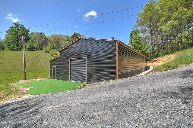 146 Bear Cage Road, Roan Mountain, TN 37687
