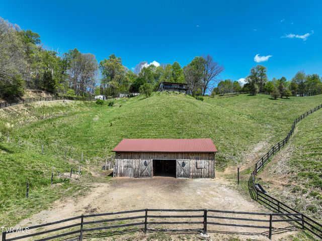 146 Bear Cage Road, Roan Mountain, TN 37687
