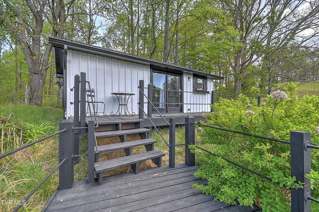 146 Bear Cage Road, Roan Mountain, TN 37687