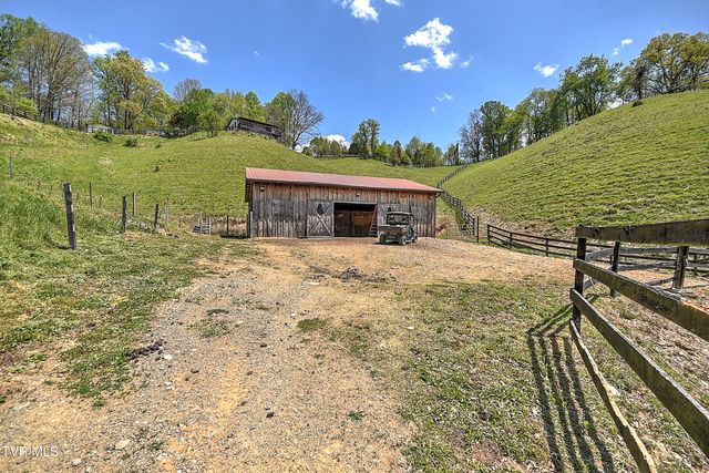 146 Bear Cage Road, Roan Mountain, TN 37687