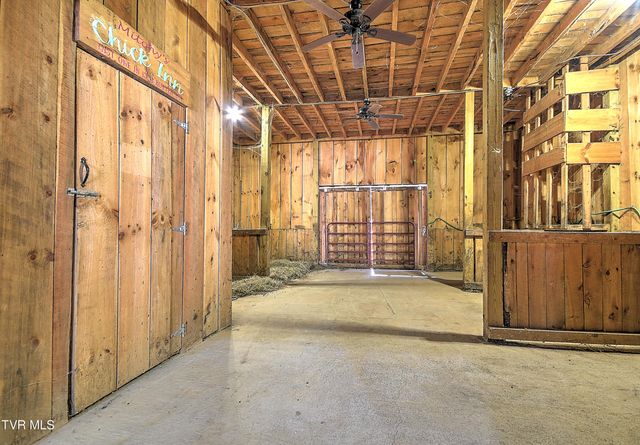 146 Bear Cage Road, Roan Mountain, TN 37687