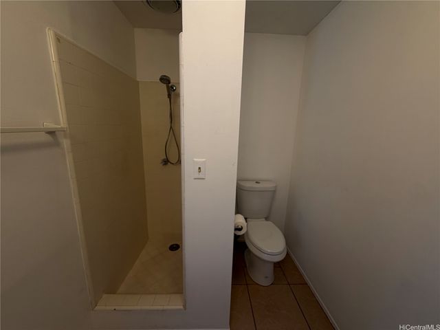 1587 Lehia Street, Honolulu, HI 96818