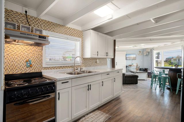 219 Fort Velasco Drive, Freeport, TX 77541