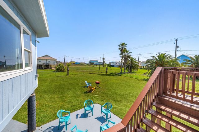 219 Fort Velasco Drive, Freeport, TX 77541