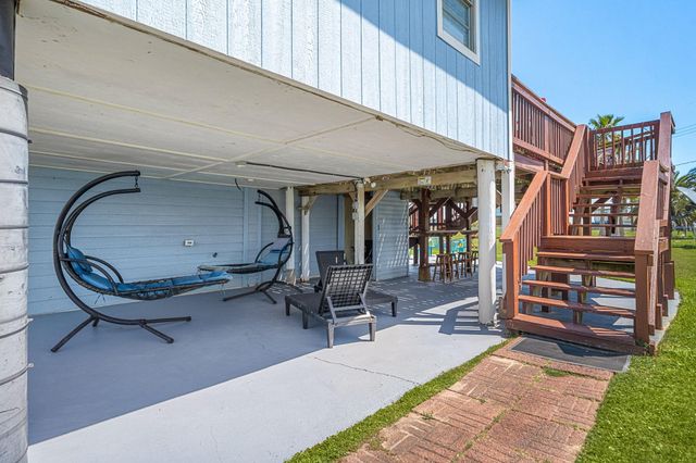 219 Fort Velasco Drive, Freeport, TX 77541