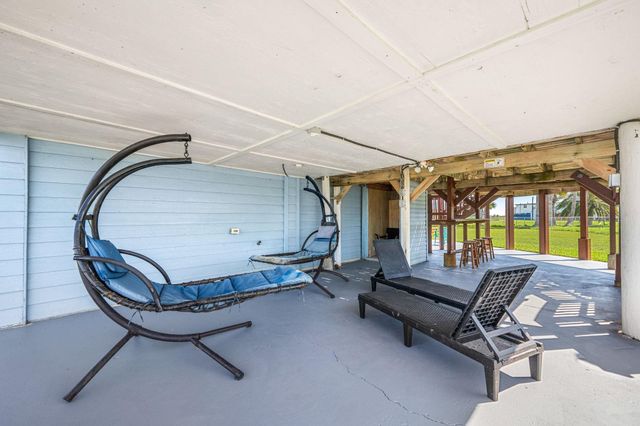 219 Fort Velasco Drive, Freeport, TX 77541