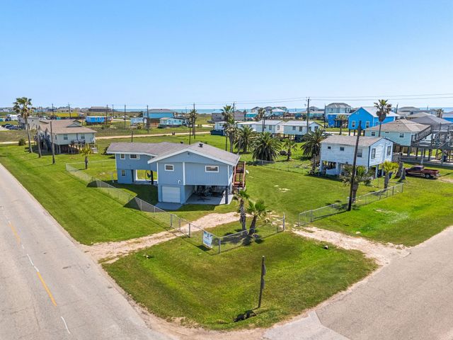 219 Fort Velasco Drive, Freeport, TX 77541