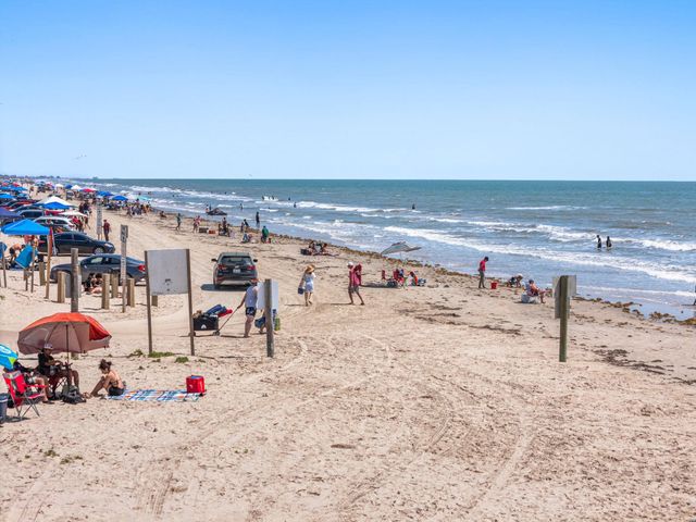 219 Fort Velasco Drive, Freeport, TX 77541