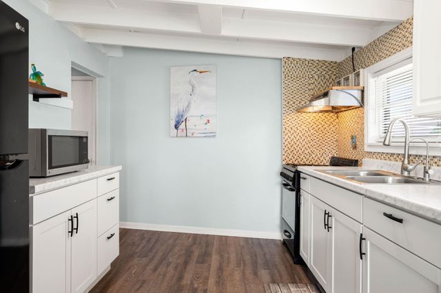 219 Fort Velasco Drive, Freeport, TX 77541