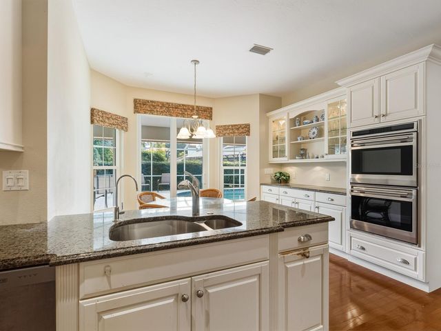 4348 HIGHLAND OAKS CIRCLE, Sarasota, FL 34235