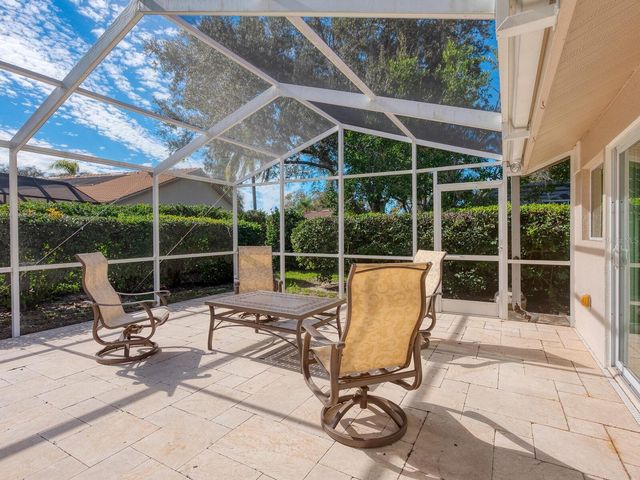4348 HIGHLAND OAKS CIRCLE, Sarasota, FL 34235