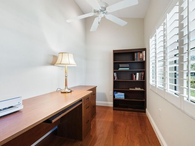 4348 HIGHLAND OAKS CIRCLE, Sarasota, FL 34235