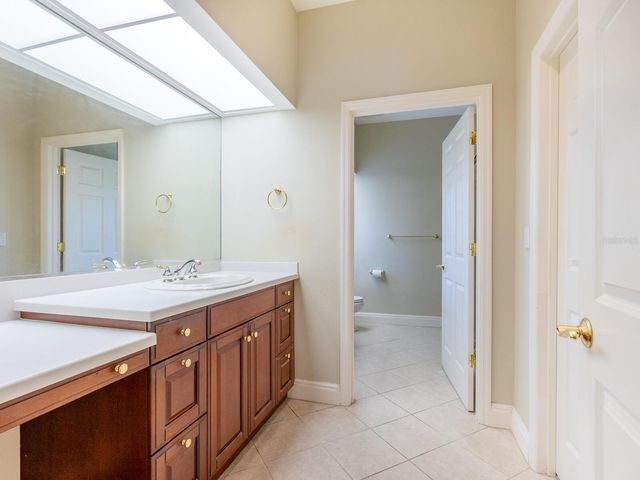 4348 HIGHLAND OAKS CIRCLE, Sarasota, FL 34235