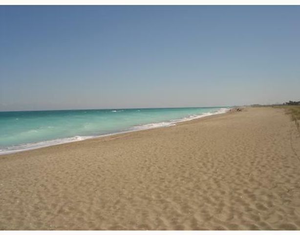 11447 SW Lake Park Drive, Port St Lucie, FL 34987