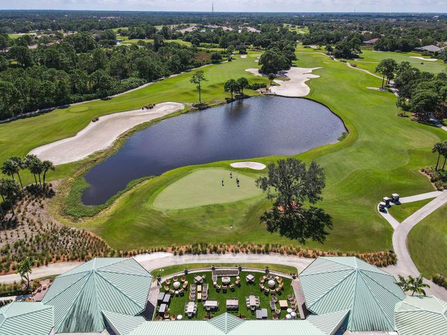 11447 SW Lake Park Drive, Port St Lucie, FL 34987