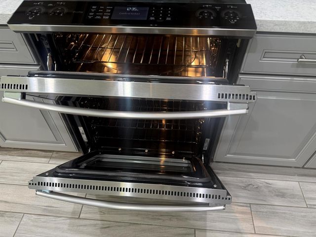 11447 SW Lake Park Drive, Port St Lucie, FL 34987