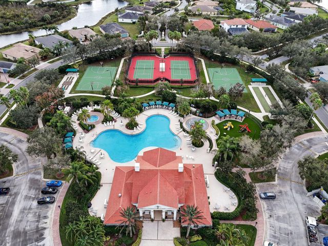 11447 SW Lake Park Drive, Port St Lucie, FL 34987