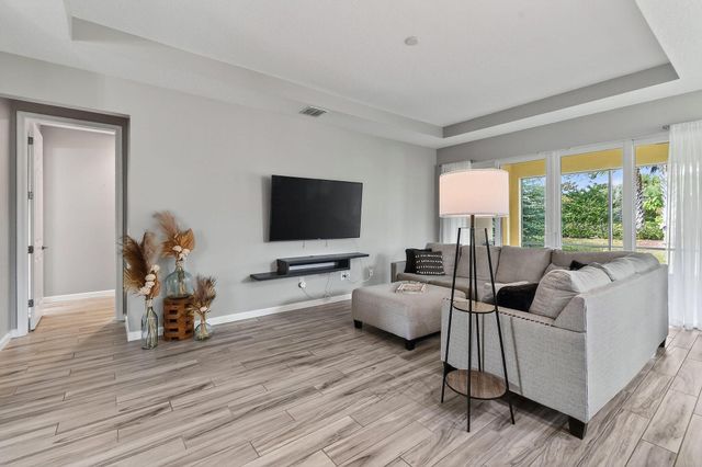 11447 SW Lake Park Drive, Port St Lucie, FL 34987