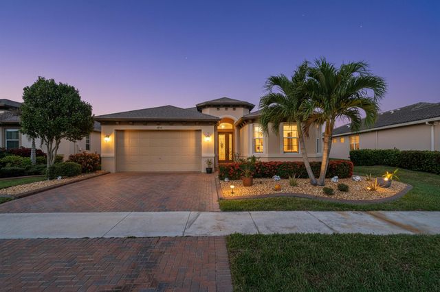 11447 SW Lake Park Drive, Port St Lucie, FL 34987