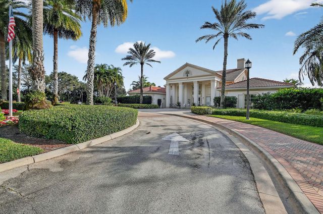 11447 SW Lake Park Drive, Port St Lucie, FL 34987