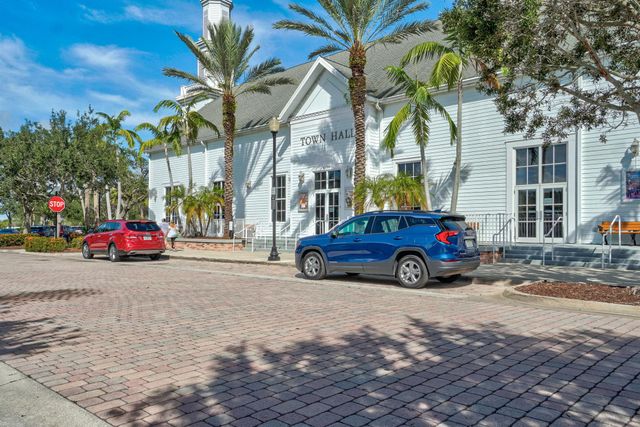 11447 SW Lake Park Drive, Port St Lucie, FL 34987