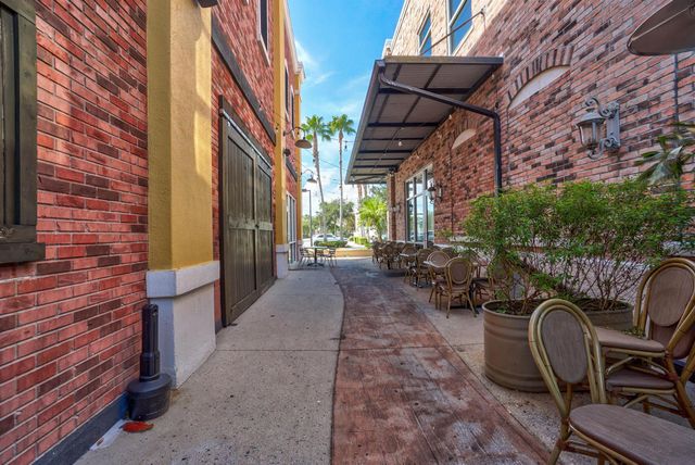 11447 SW Lake Park Drive, Port St Lucie, FL 34987