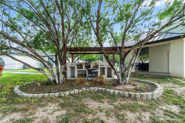 1412 E Mile 2 Road, Mission, TX 78574