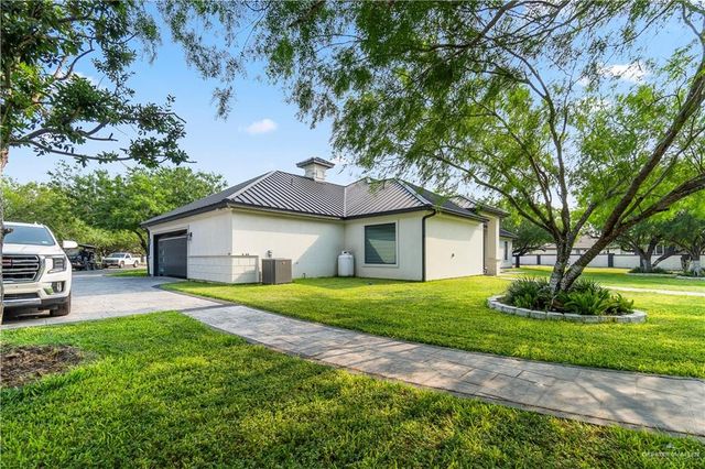 1412 E Mile 2 Road, Mission, TX 78574