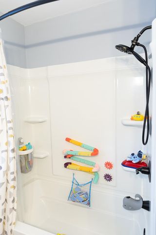 8566 Oak Hill Circle, Prior Lake, MN 55372