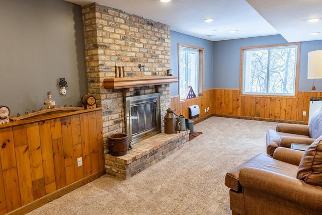 8566 Oak Hill Circle, Prior Lake, MN 55372